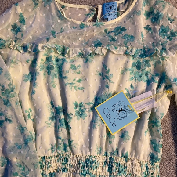 CeCe Ruffle Hem Long Sleeve Dress (S) - Picture 5 of 5